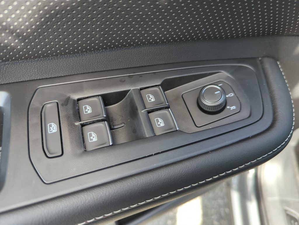 New 2026 Volkswagen Atlas SE image 31