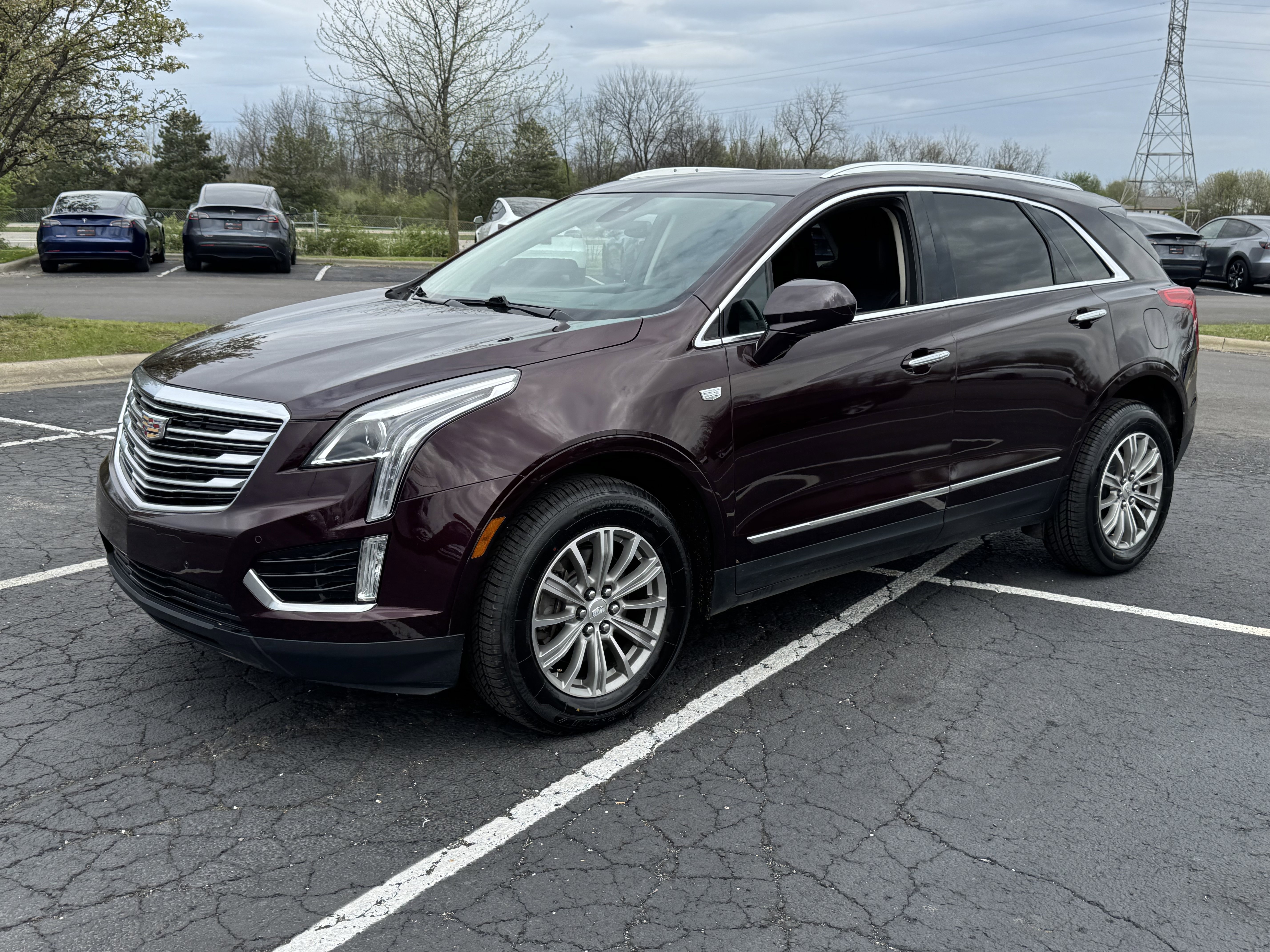 Used 2017 Cadillac XT5 Luxury w/ Driver Awareness Package image 5