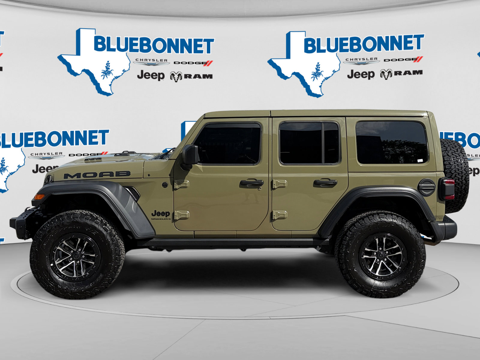 Used 2026 Jeep Wrangler Unlimited Rubicon 392 w/ Quick Order Package 27X Moab AWD/4WD image 8