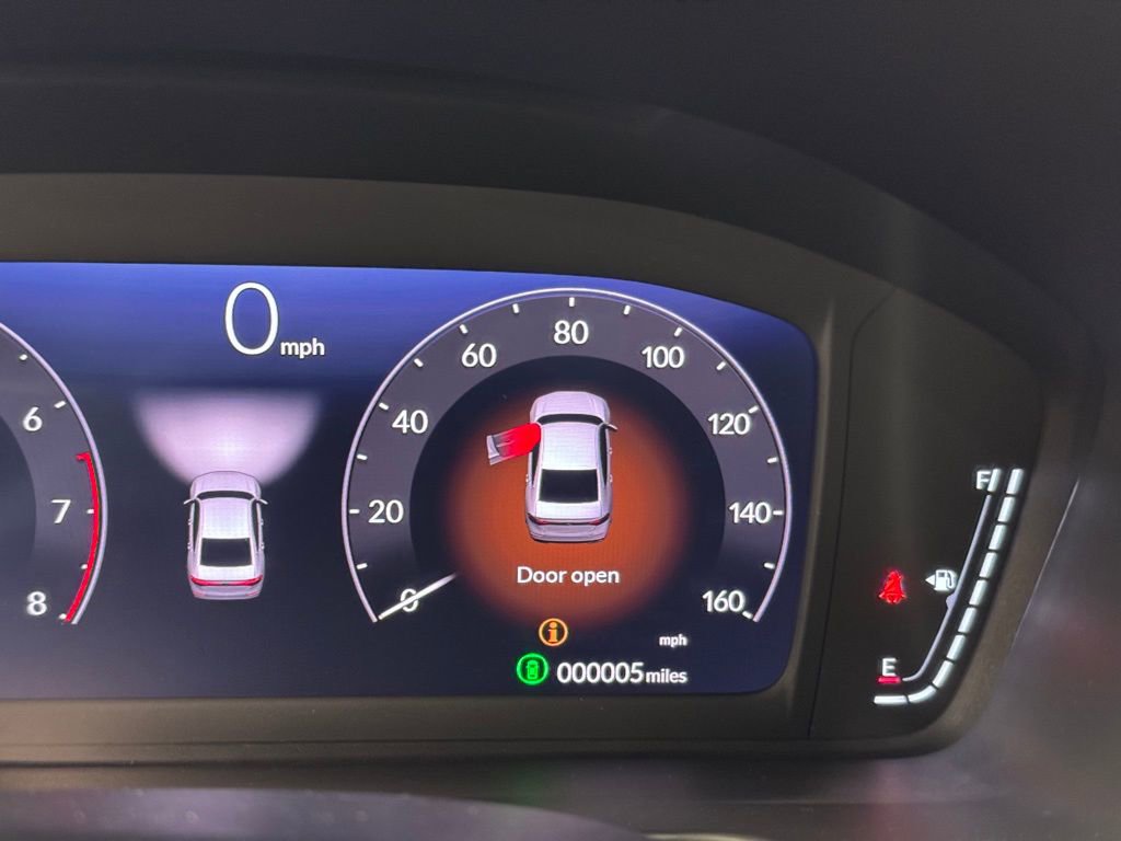 Used 2025 Honda Accord LX image 27