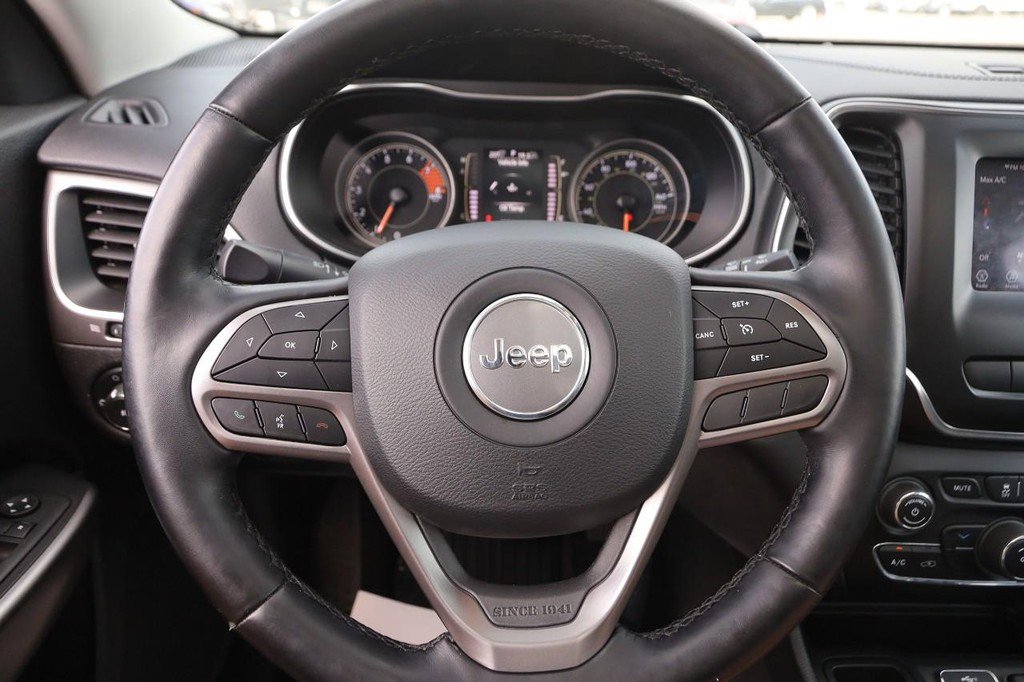 Used 2021 Jeep Cherokee Latitude Lux w/ Sun & Sound Group image 8