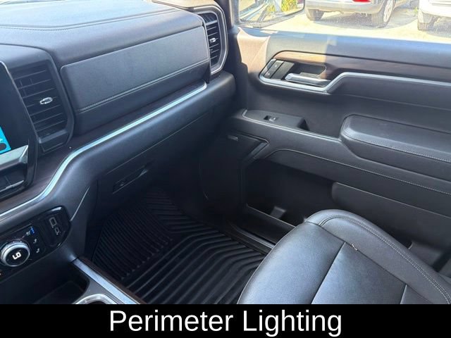 Used 2023 GMC Sierra 1500 SLT w/ SLT Convenience Package AWD/4WD image 35