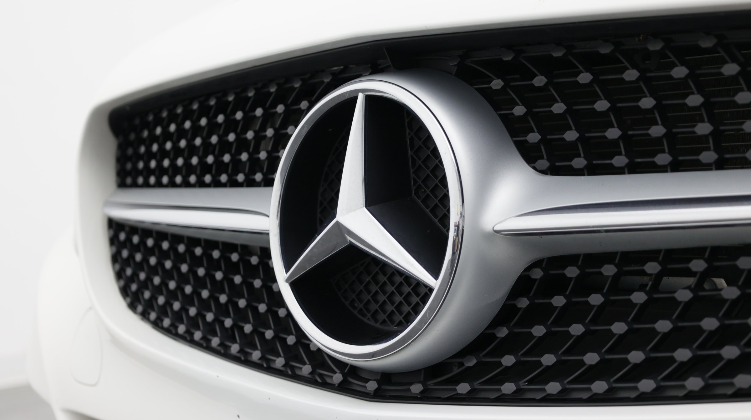 Used 2018 Mercedes-Benz C 300 4MATIC Cabriolet w/ Premium Package image 7