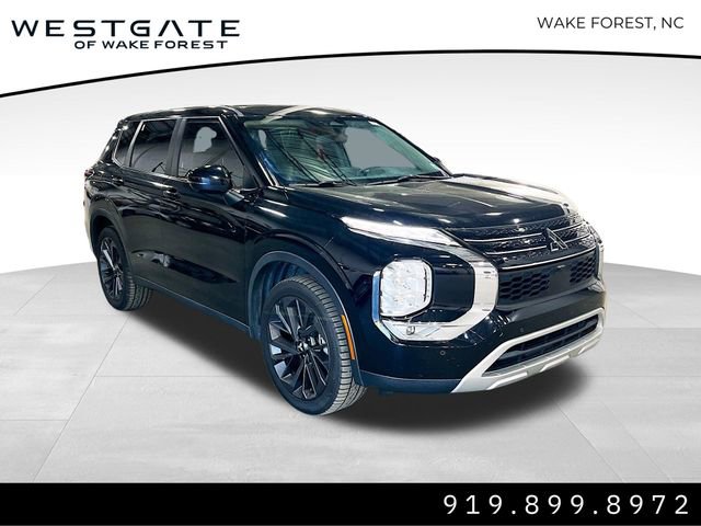 Used 2022 Mitsubishi Outlander SE