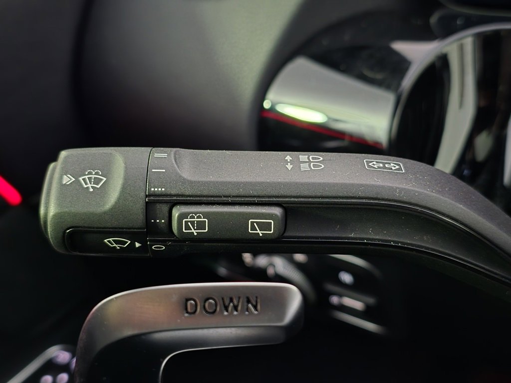 Used 2025 Mercedes-Benz GLA 35 AMG 4MATIC image 20