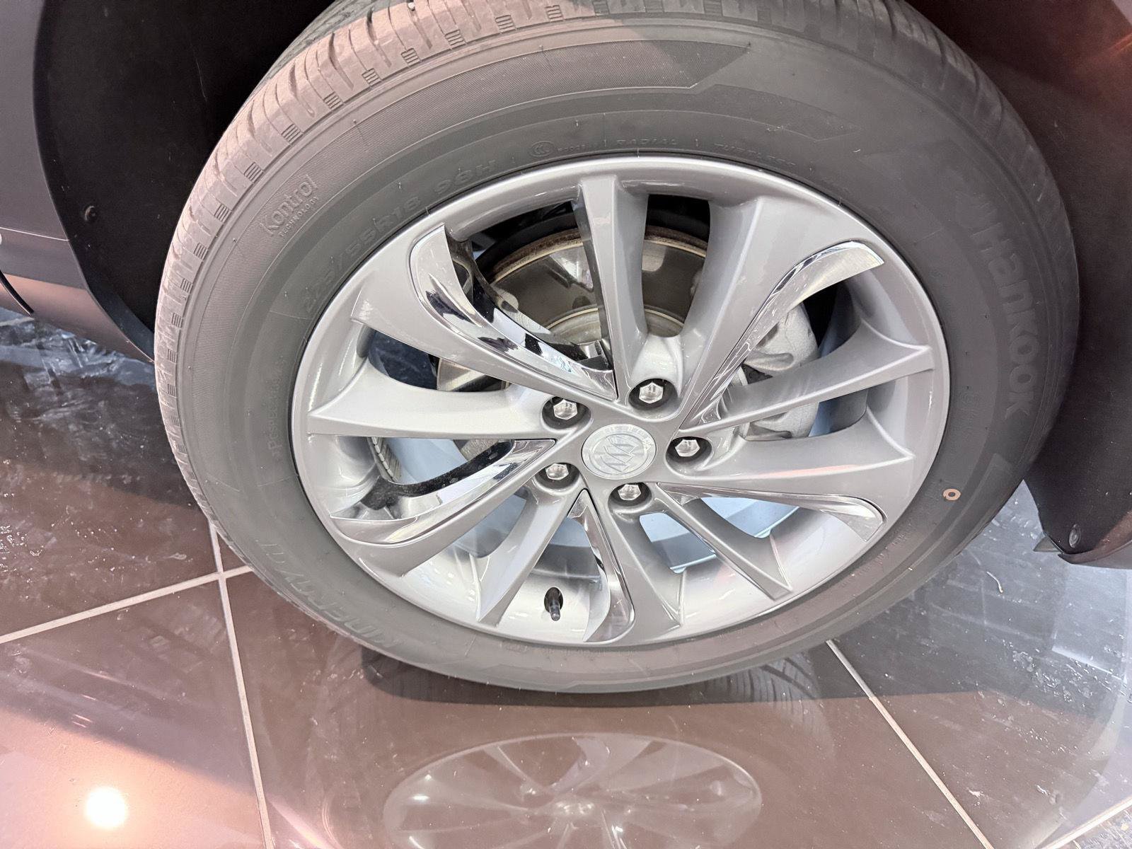 Used 2023 Buick Encore GX Essence w/ Experience Buick Package AWD/4WD image 48