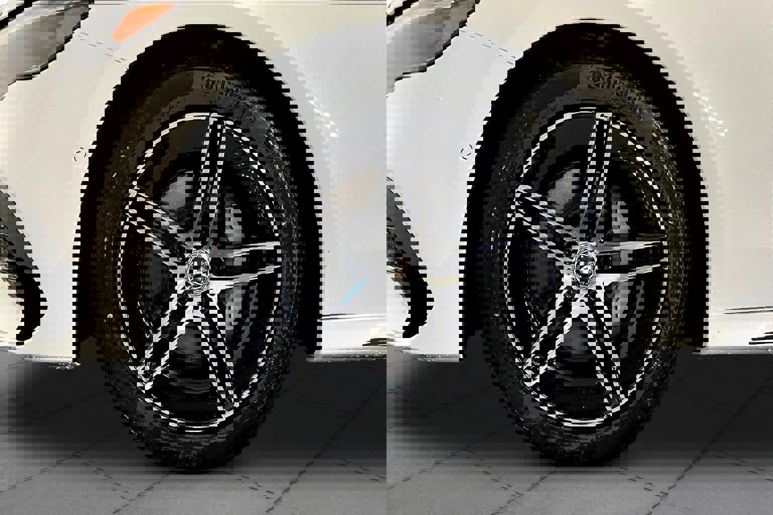 New 2026 Mercedes-Benz E 350 4MATIC Sedan image 17