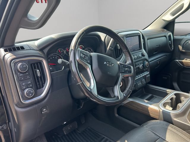 Used 2020 Chevrolet Silverado 1500 RST w/ True North Edition AWD/4WD image 28
