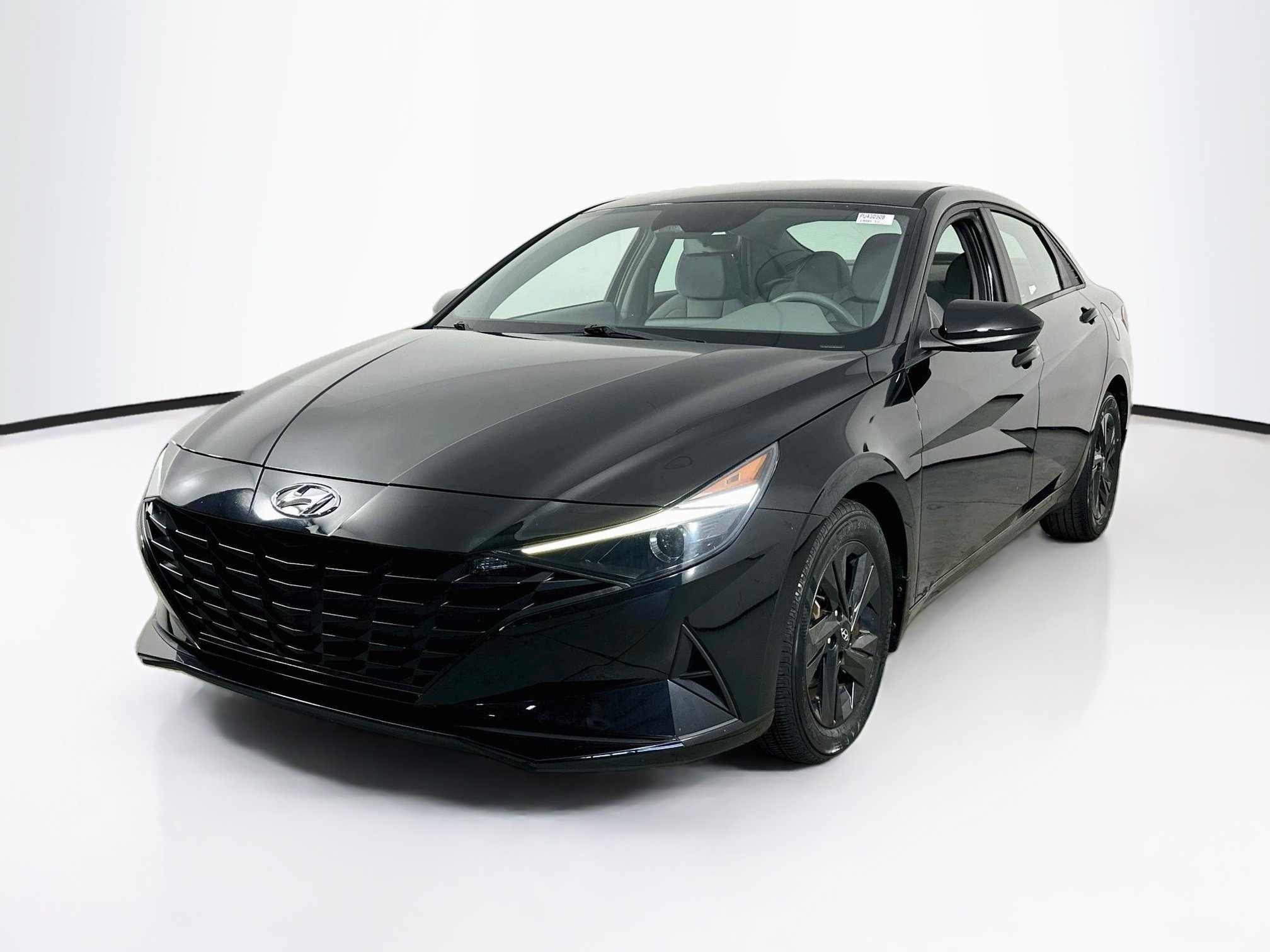 Used 2023 Hyundai Elantra SEL