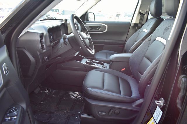 New 2025 Ford Bronco Sport Outer Banks image 13