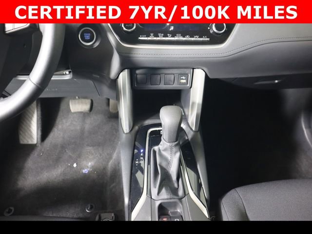 Used 2022 Toyota Corolla Cross LE AWD/4WD image 27