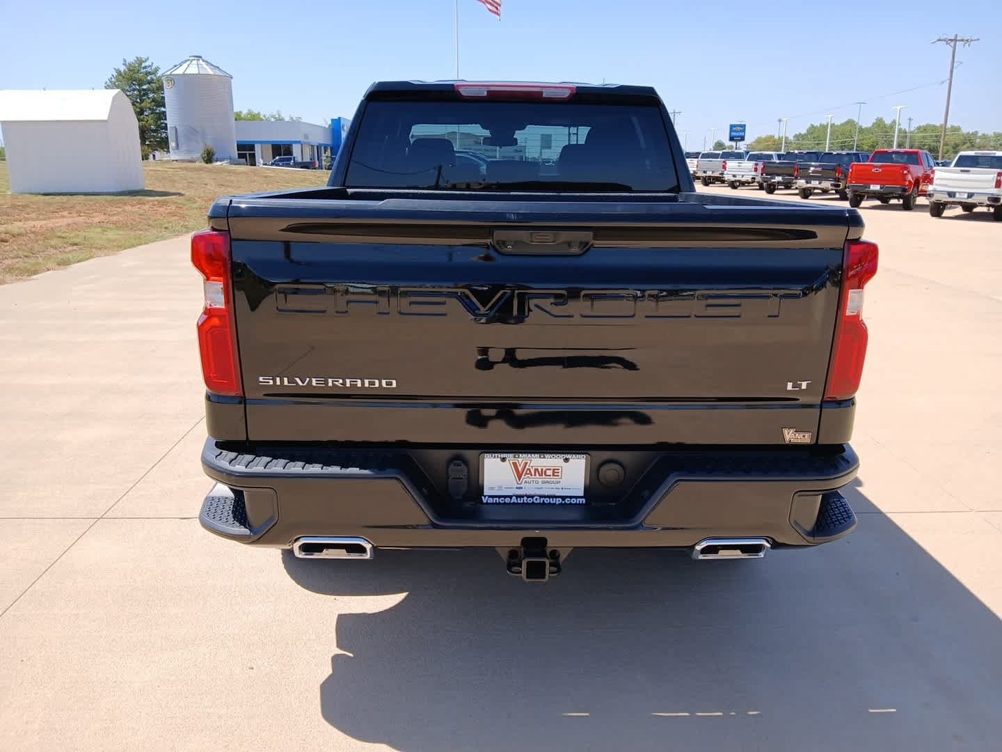 Used 2024 Chevrolet Silverado 1500 LT Trail Boss AWD/4WD image 13