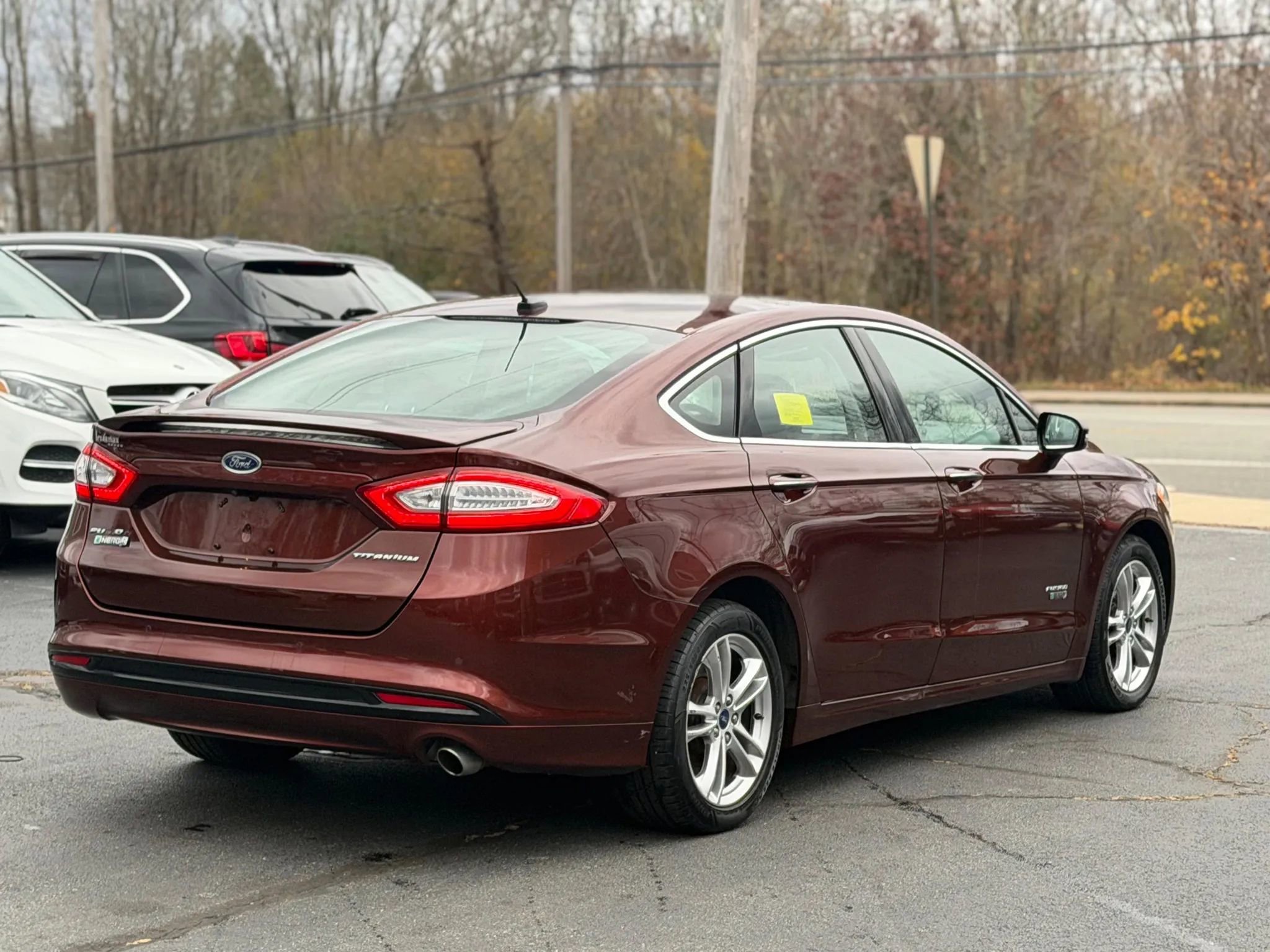 Used 2016 Ford Fusion Energi Titanium w/ Driver Assist Package image 4