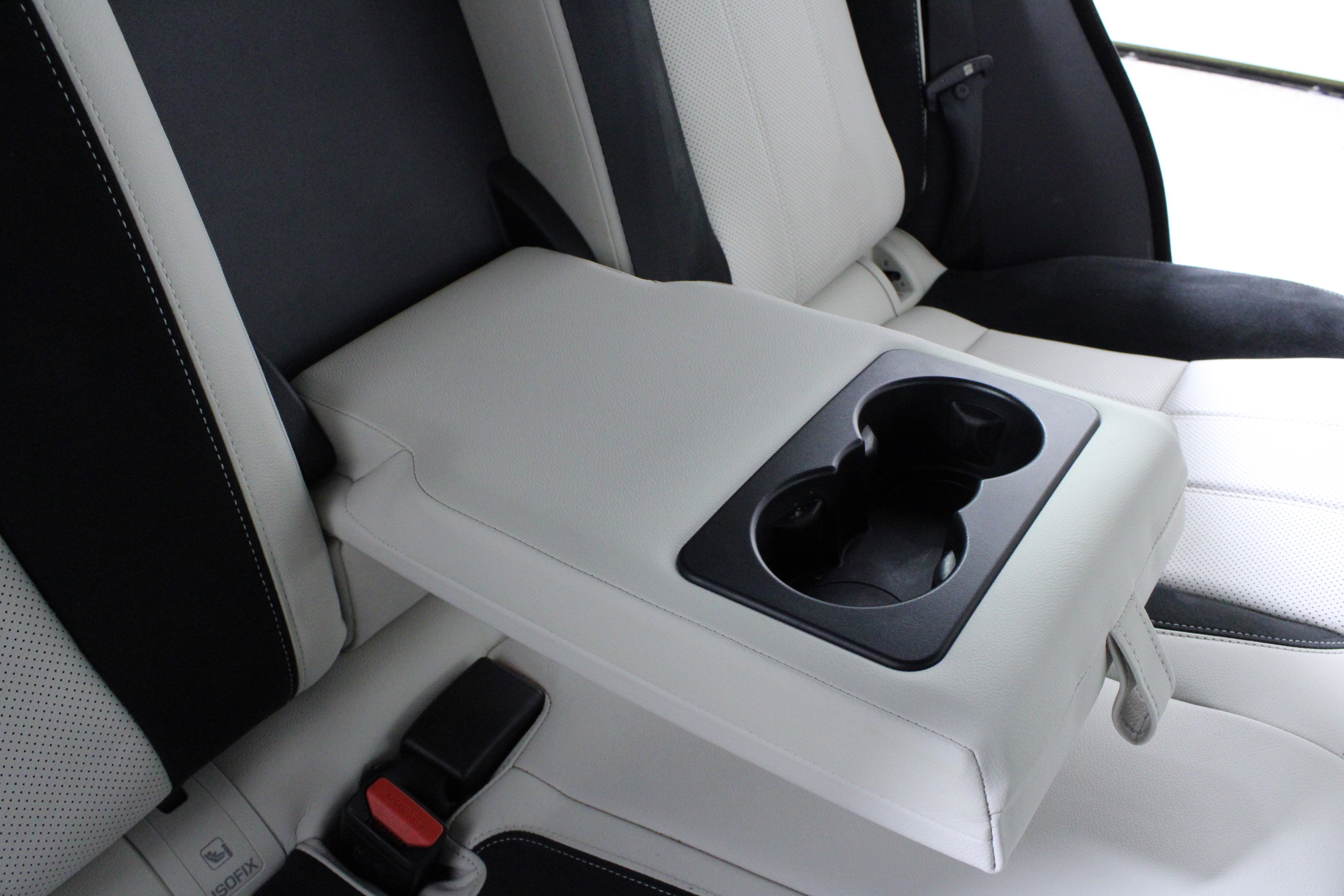 Used 2023 Land Rover Range Rover Velar R-Dynamic S AWD/4WD image 15