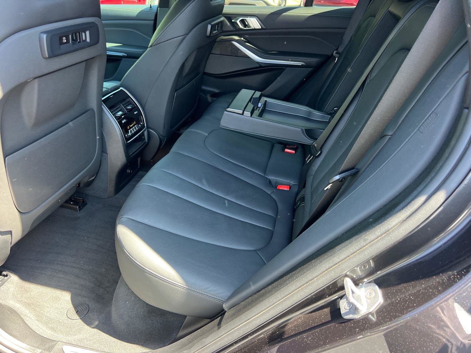 Used 2019 BMW X5 xDrive40i w/ Premium Package 2 AWD/4WD image 22