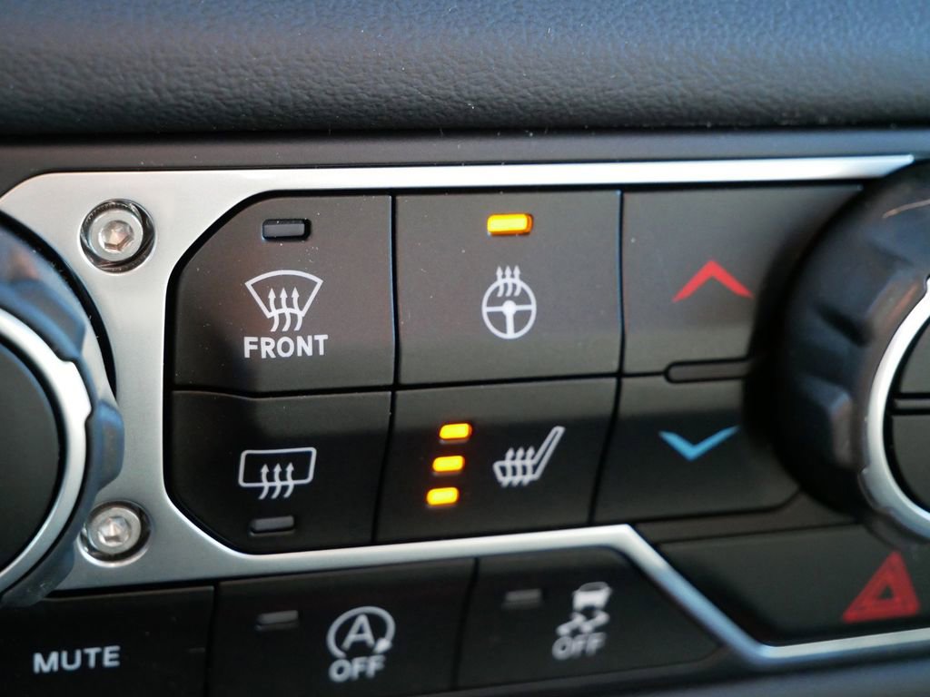 New 2024 Jeep Wrangler Sahara w/ Technology Group image 10