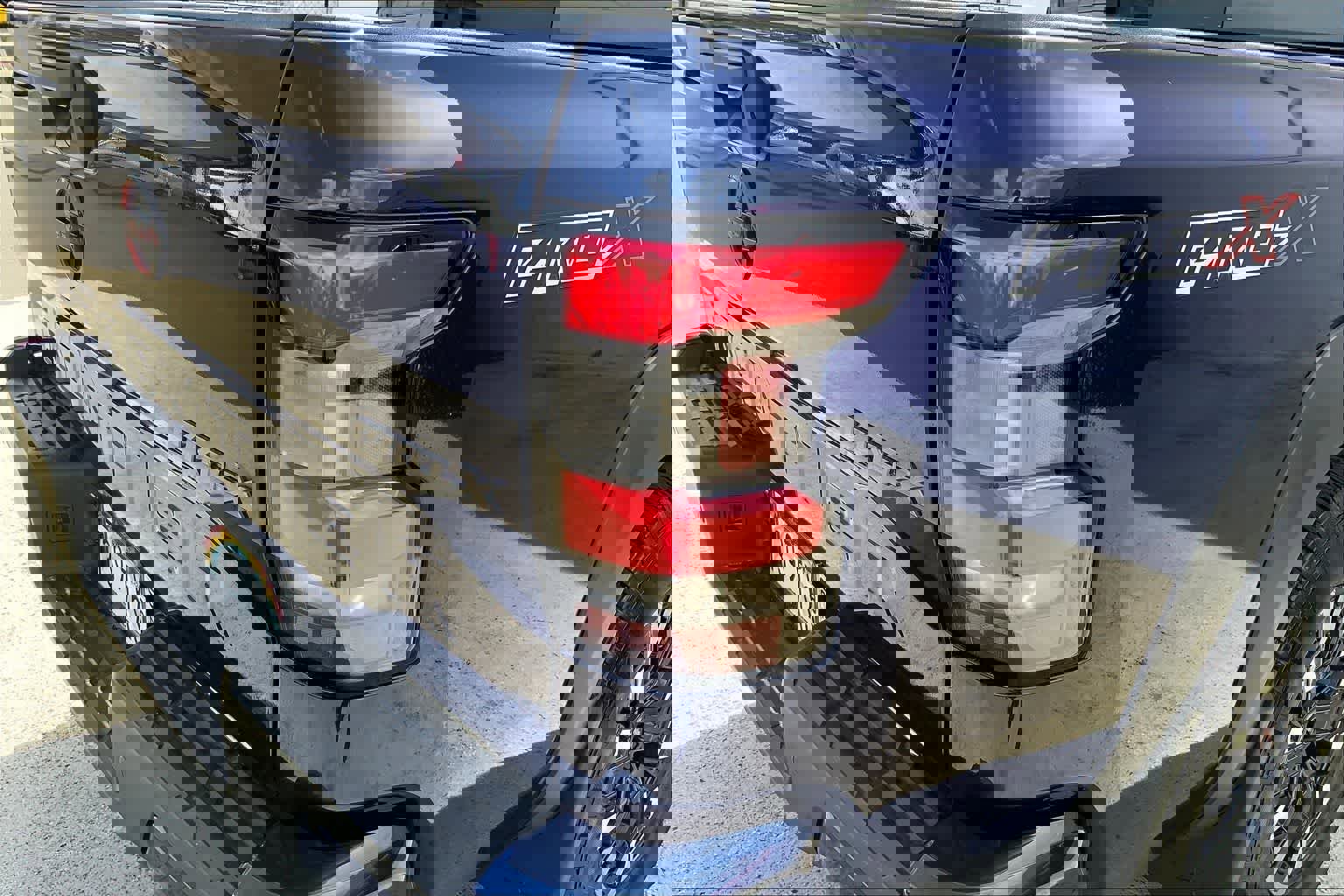 Used 2022 Nissan Frontier Pro-X image 32