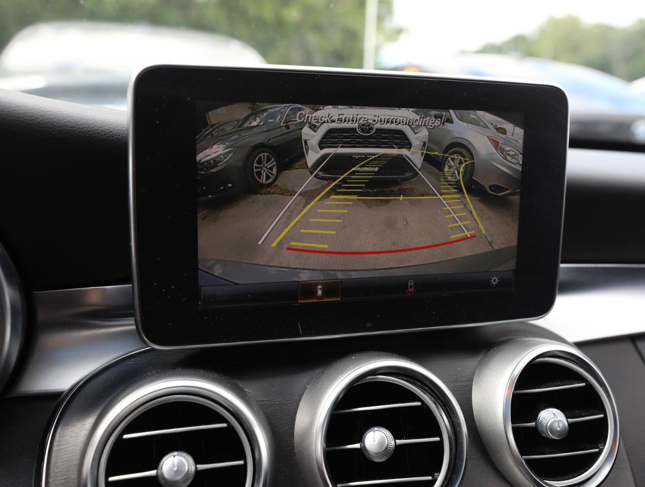 Used 2016 Mercedes-Benz C 300 4MATIC Sedan image 19