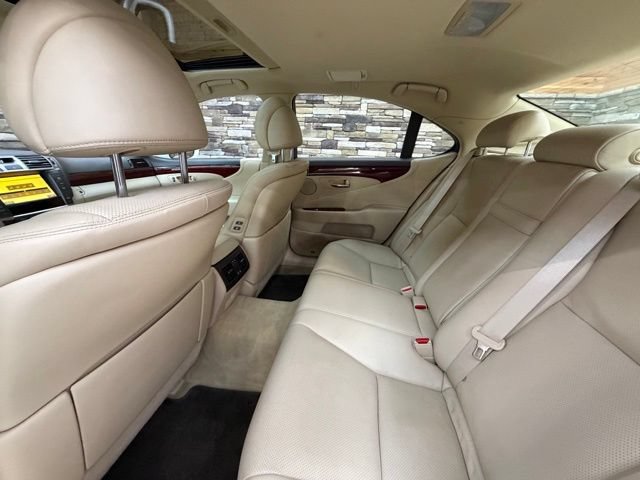 Used 2012 Lexus LS 460 AWD w/ Luxury Value Edition image 32