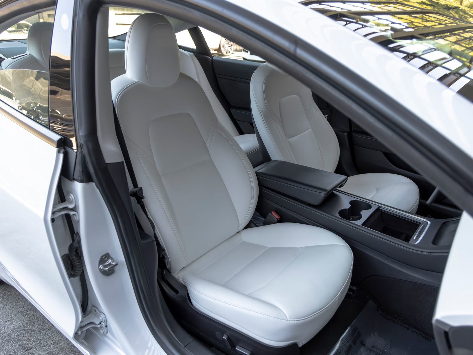 Used 2021 Tesla Model 3 Standard Range Plus image 55