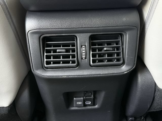 Certified 2023 Toyota RAV4 XLE Premium AWD/4WD image 33