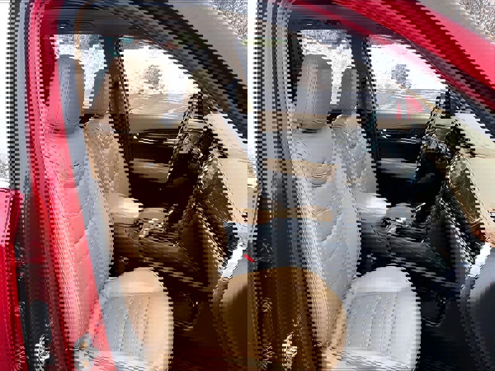 Used 2023 Cadillac XT6 Premium Luxury w/ Platinum Package image 11