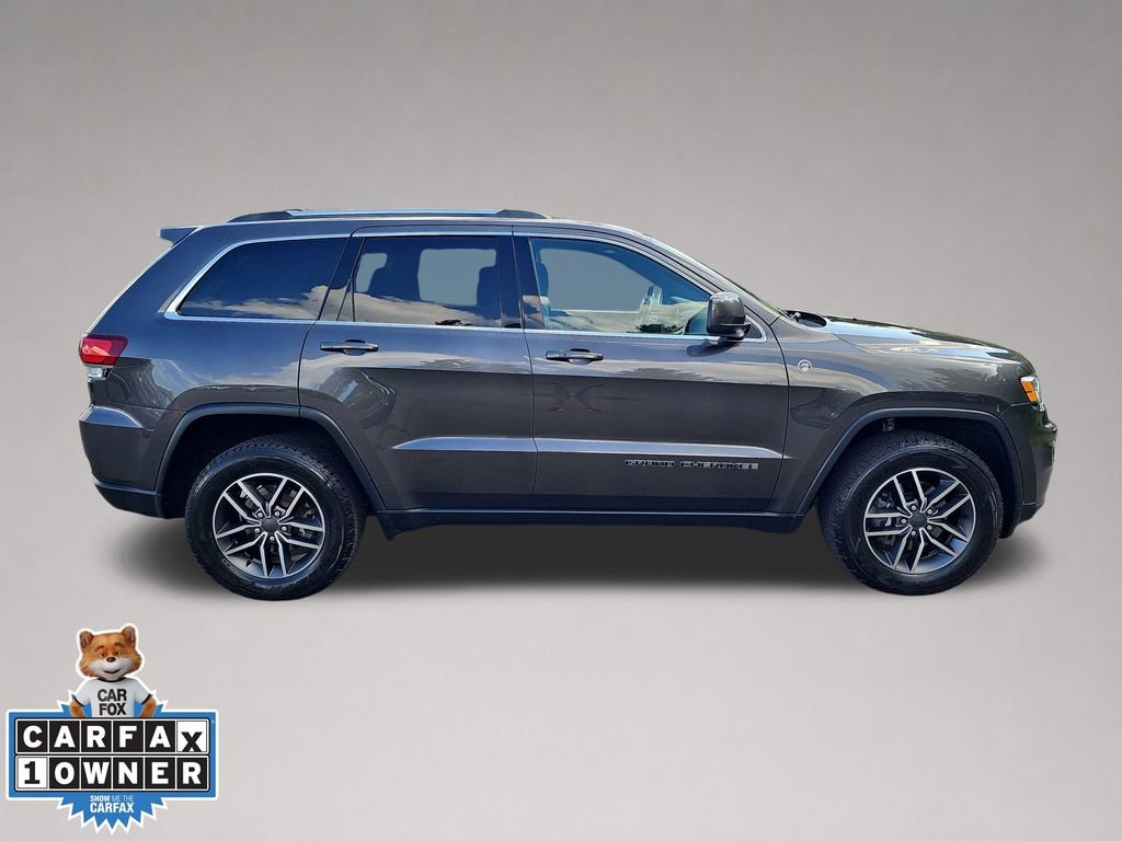 Used 2020 Jeep Grand Cherokee Laredo w/ Quick Order Package 2BN North AWD/4WD image 3