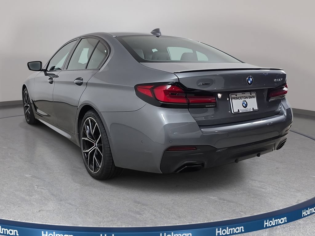 Certified 2023 BMW 530i xDrive w/ M Sport Package AWD/4WD image 7
