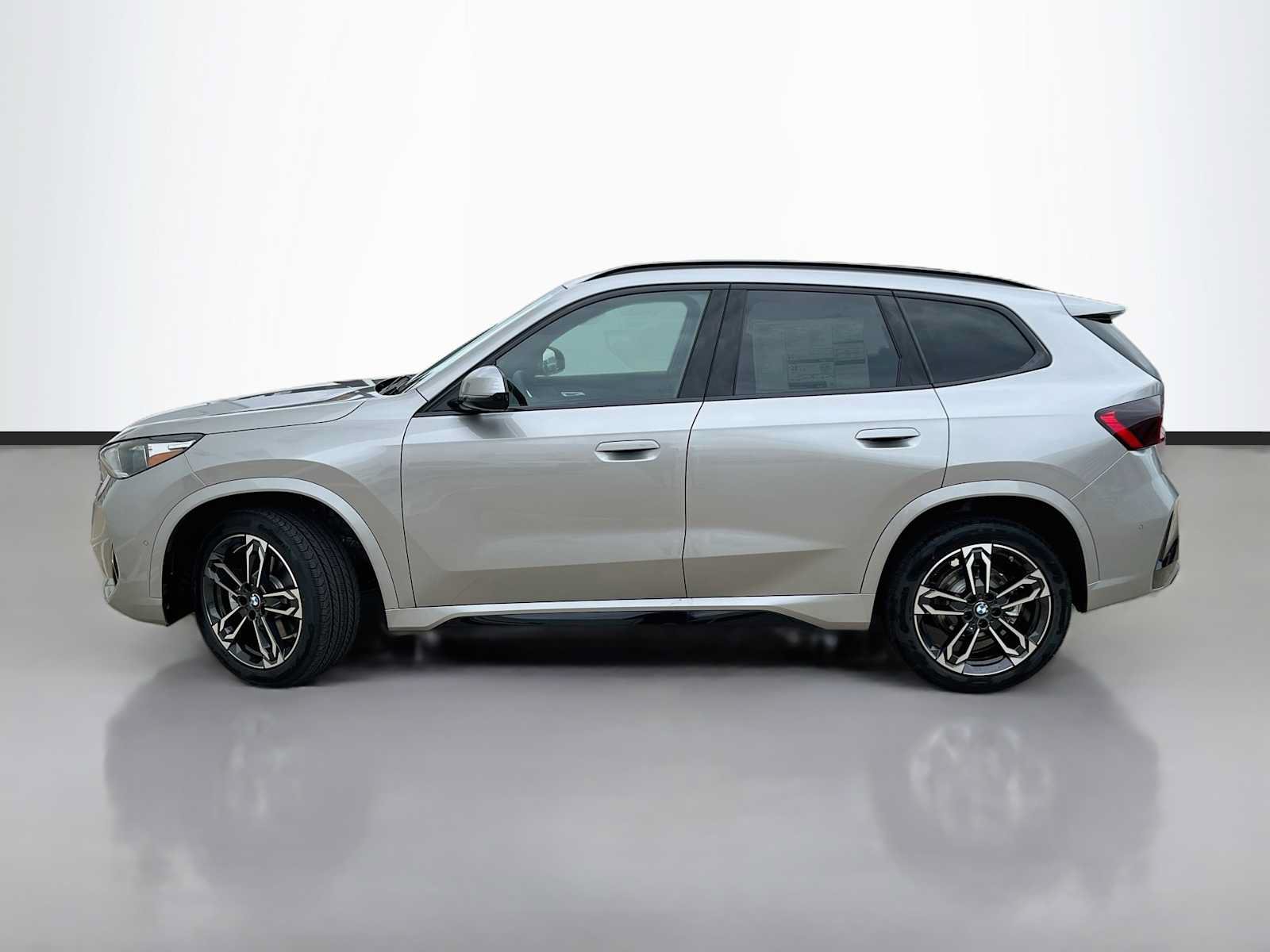 New 2027 BMW X1 xDrive28i AWD/4WD image 5