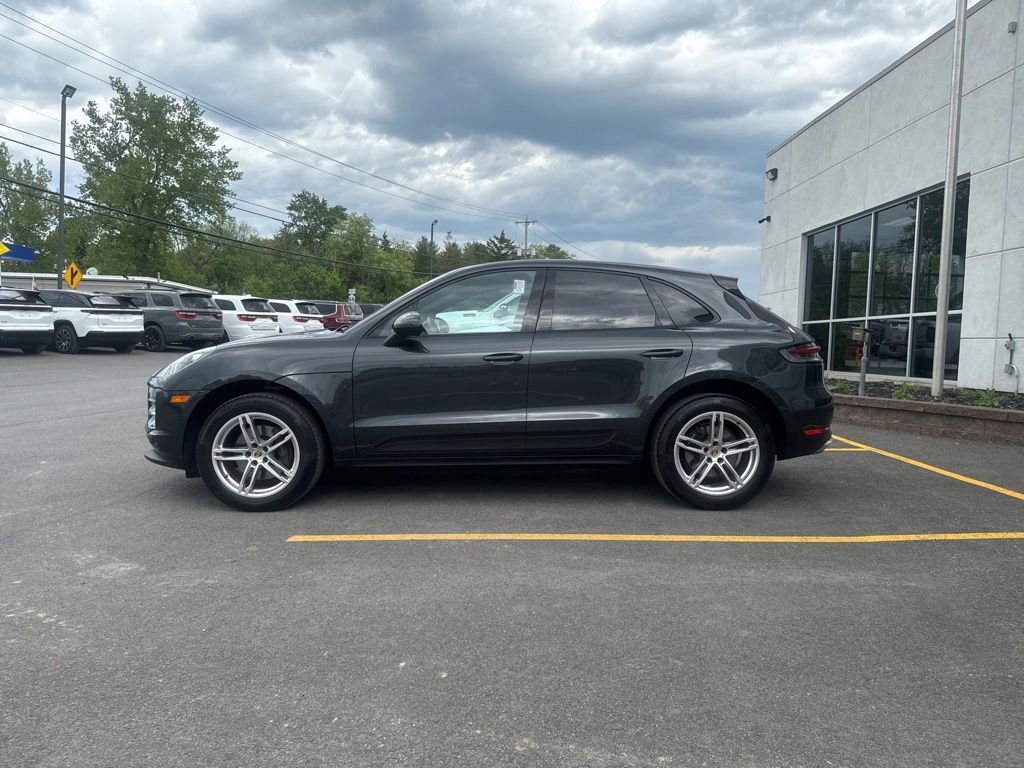 Used 2020 Porsche Macan AWD/4WD image 5