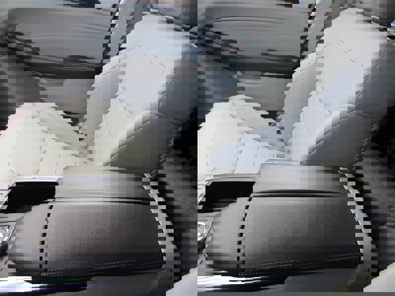 Used 2013 Mercedes-Benz ML 350 4MATIC image 24