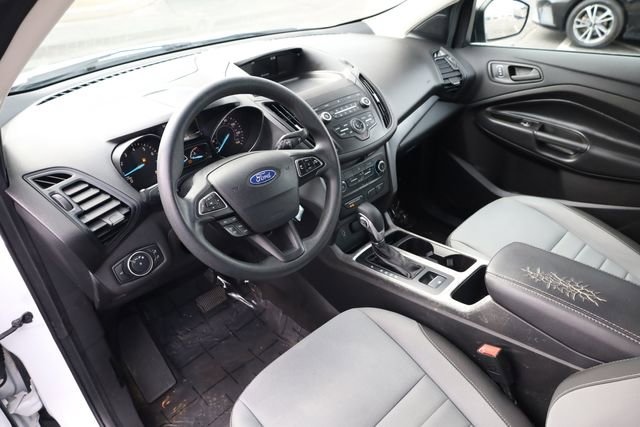 Used 2019 Ford Escape S image 12