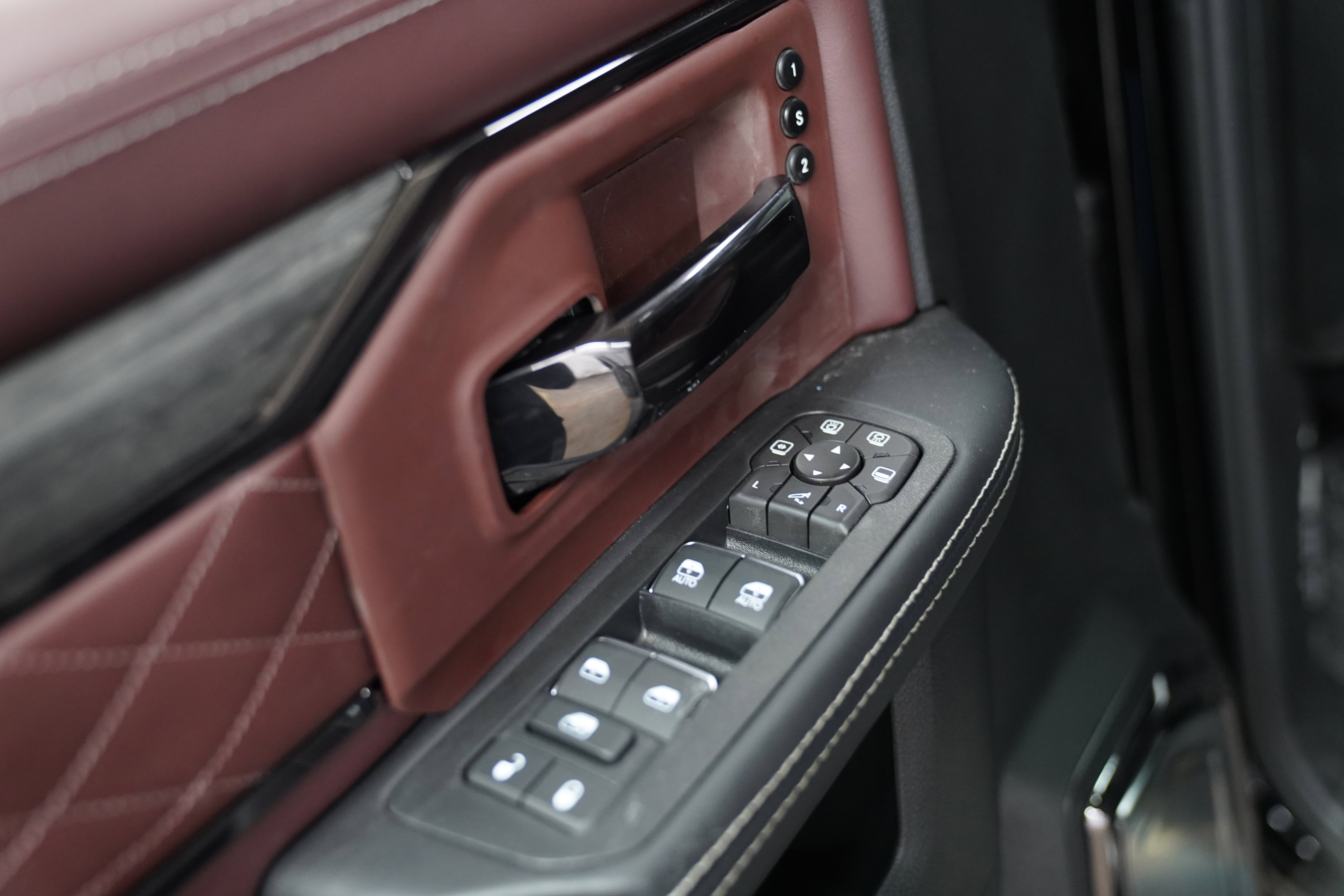 New 2026 RAM 2500 Limited AWD/4WD image 13