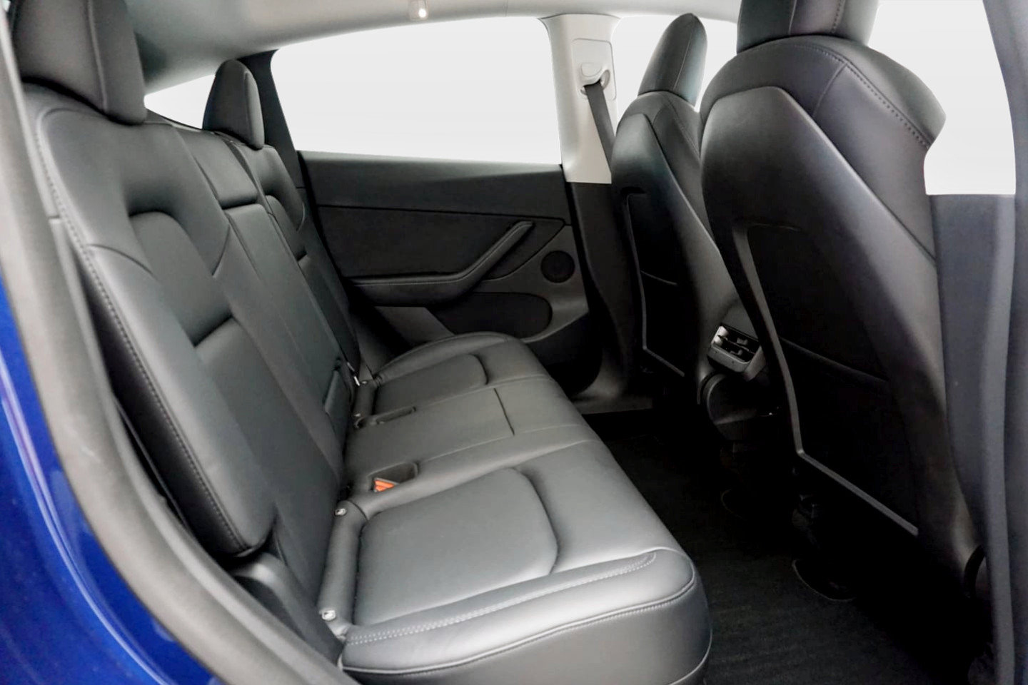 Used 2022 Tesla Model Y Performance AWD/4WD image 19