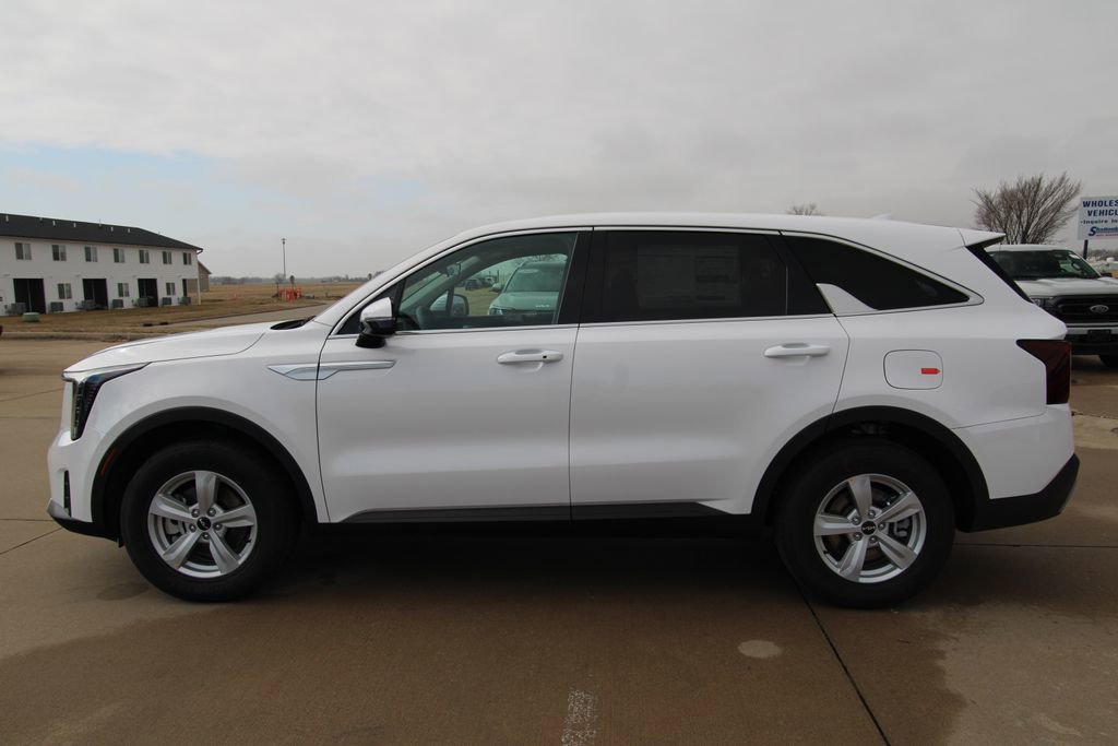 New 2026 Kia Sorento LX image 16