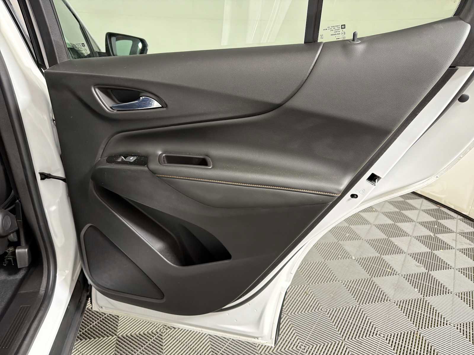 Certified 2022 Chevrolet Equinox Premier image 27