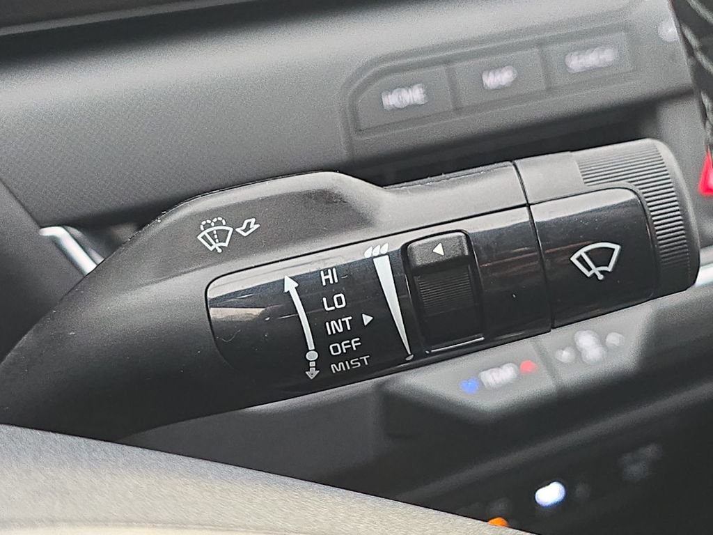 New 2025 Kia K4 EX image 34