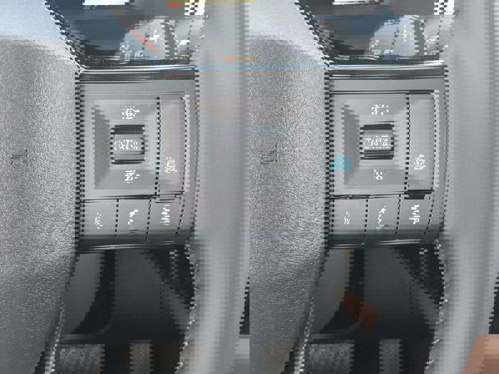 New 2026 Nissan Pathfinder Platinum FWD image 23