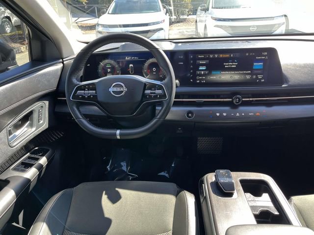 Certified 2025 Nissan Ariya FWD image 15