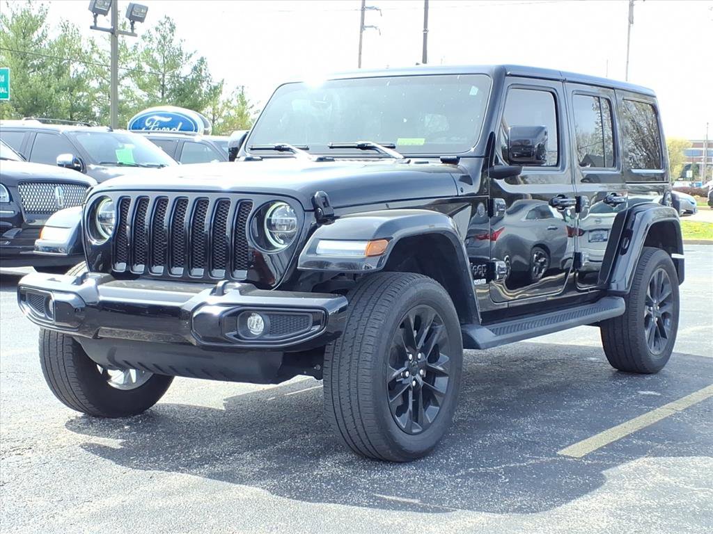 Used 2021 Jeep Wrangler Unlimited Sahara image 3