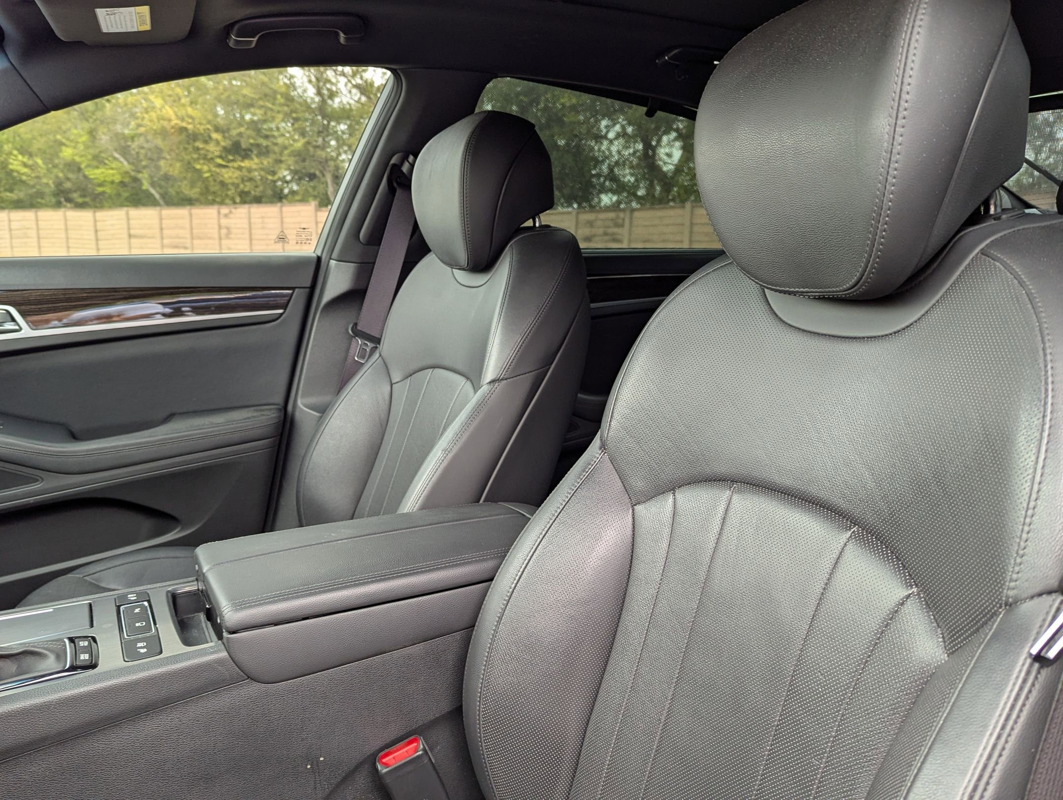 Used 2019 Genesis G80 3.8 w/ Sport Package 02 image 14