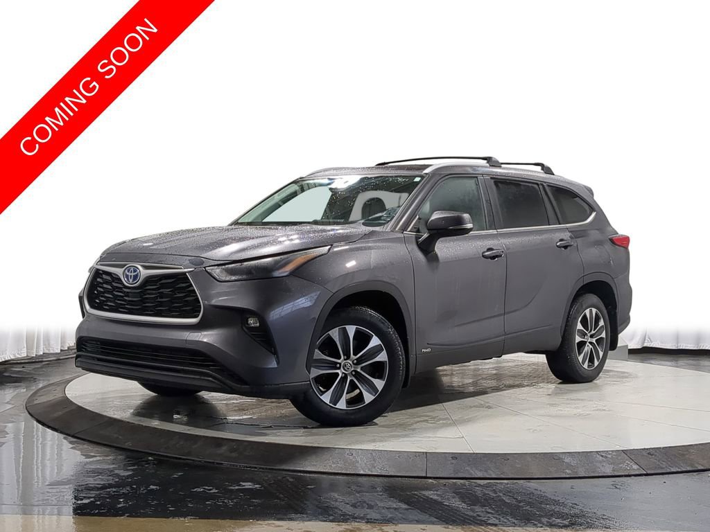 Used 2023 Toyota Highlander XLE image 1