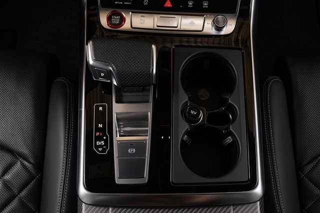 Used 2024 Audi SQ8 Prestige image 46