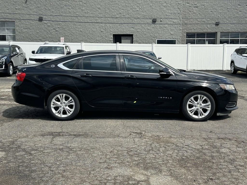 Used 2015 Chevrolet Impala LT FWD image 2