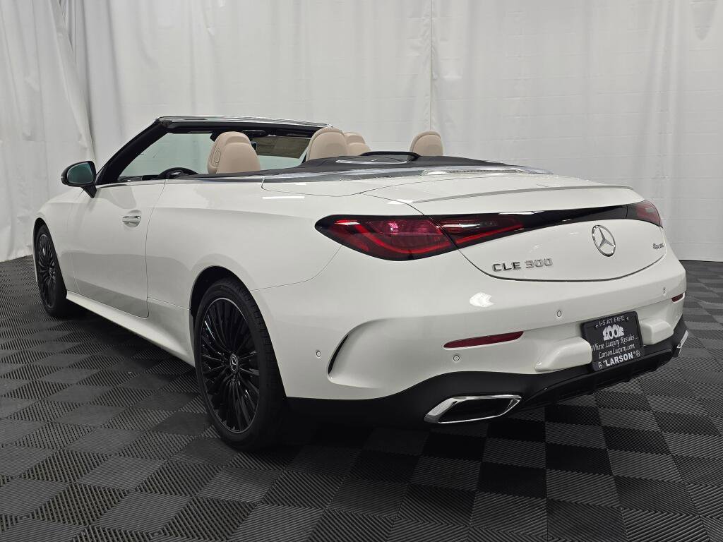 New 2026 Mercedes-Benz CLE 300 4MATIC Cabriolet image 4