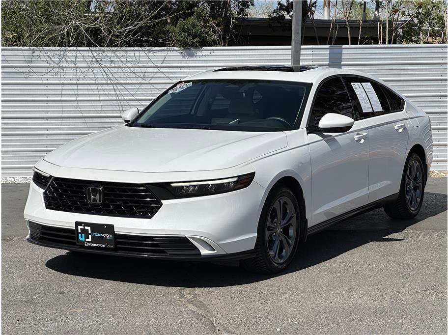 Used 2023 Honda Accord EX image 5