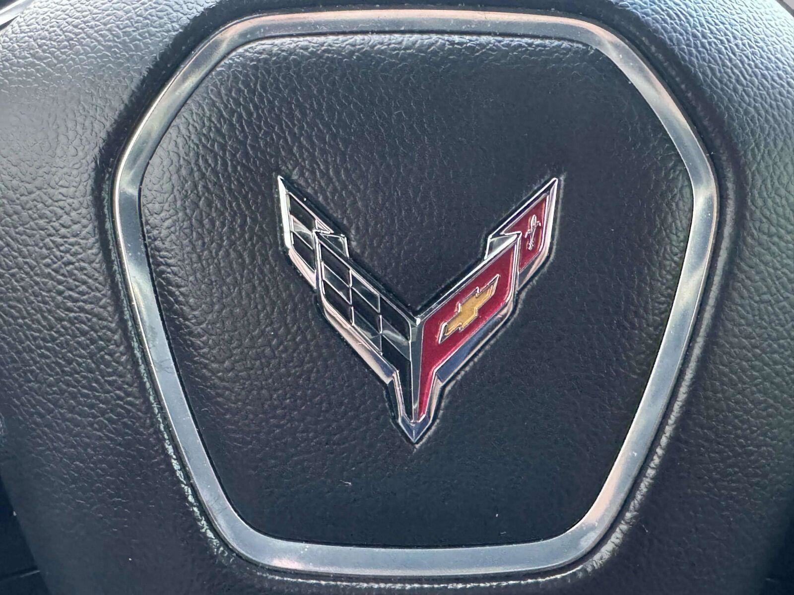 Used 2022 Chevrolet Corvette Stingray Coupe w/ 1LT RWD image 24