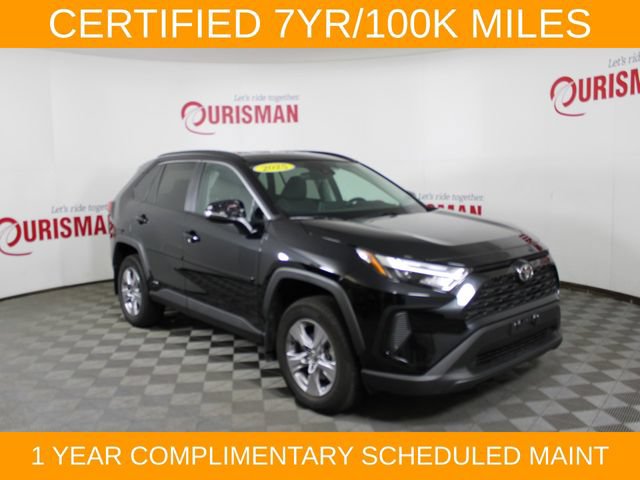 Used 2025 Toyota RAV4 XLE AWD/4WD image 11