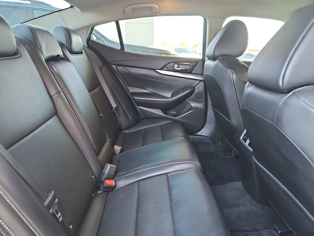 Used 2022 Nissan Maxima SV w/ Floor Mat Group FWD image 23