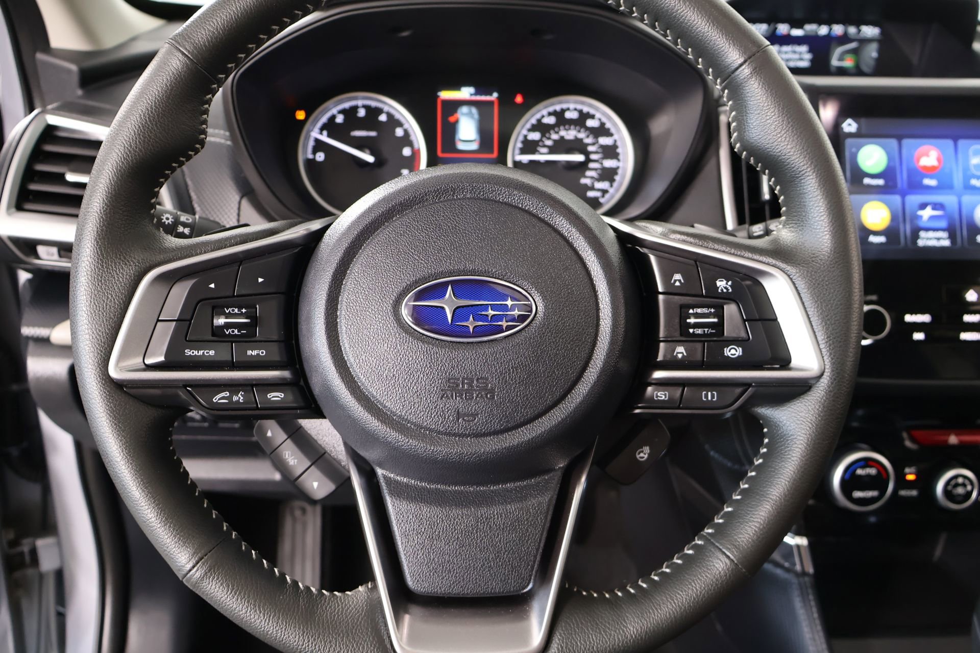 Used 2024 Subaru Forester Limited AWD/4WD image 3